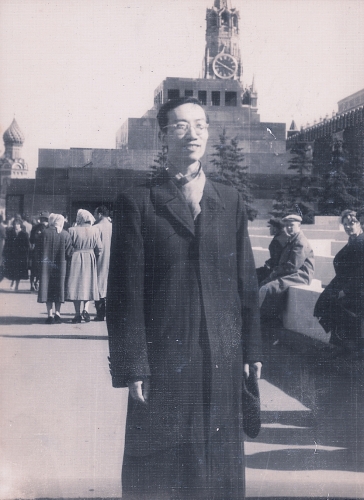 1958年，谢毓元在前苏联莫斯科红场