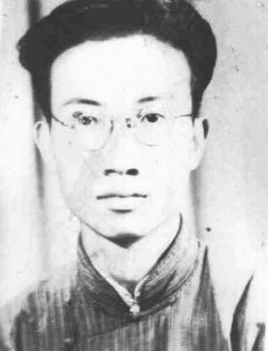 1946年，谢毓元就读清华大学